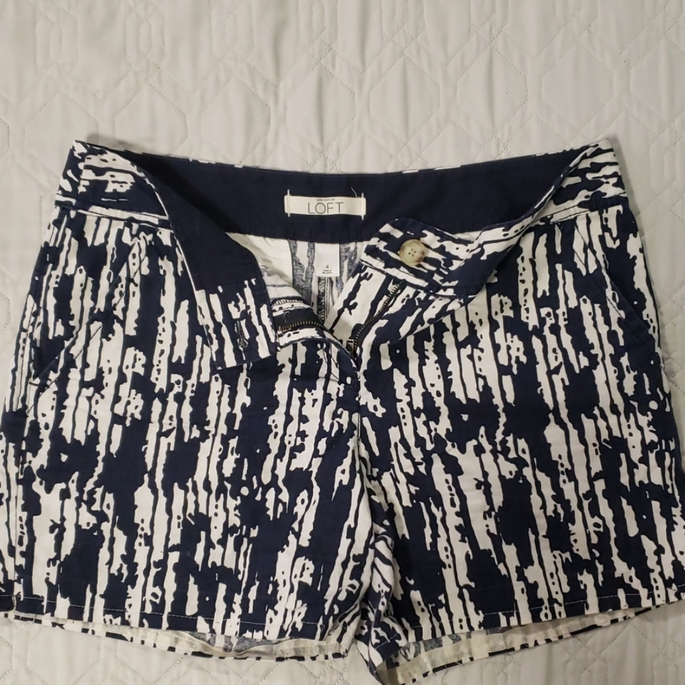 Ann Taylor Loft short